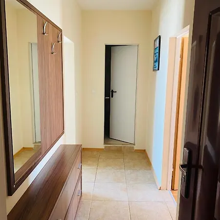 Golden Sea View 2 Апартаменты Поморие