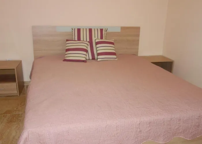 Golden Sea View 2 Apartman *